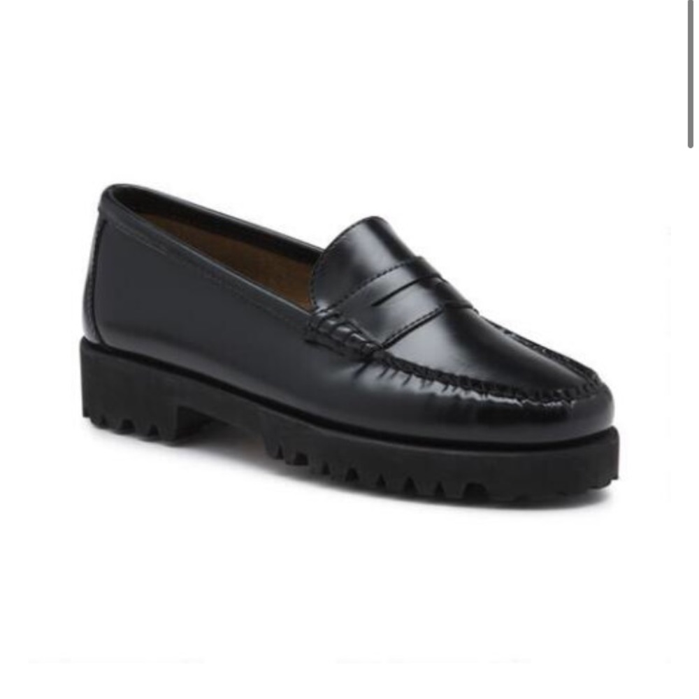 Lightly Used Bass Weejuns Super Lug Sole Loafers